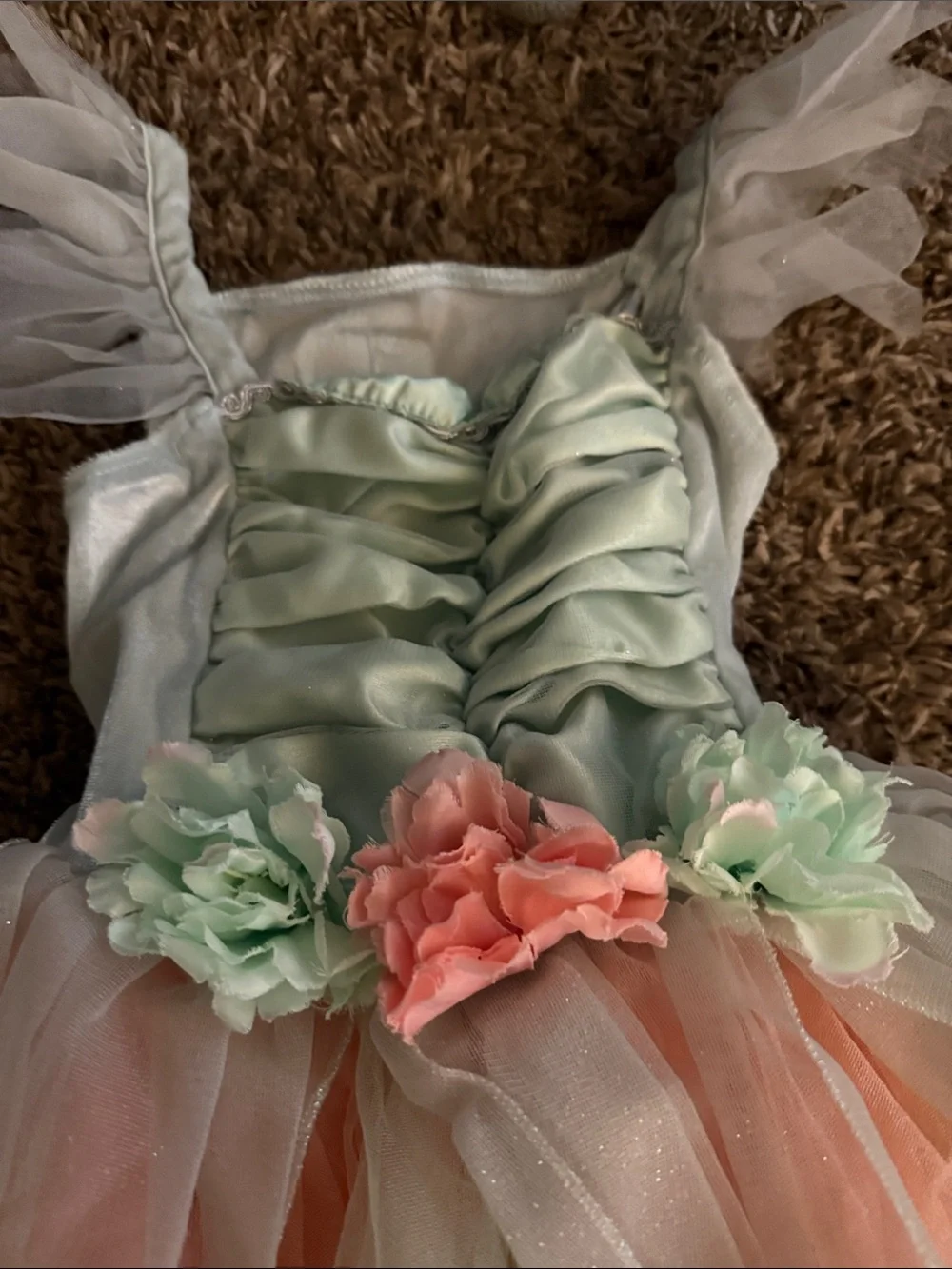 N/A enchanting pastel
